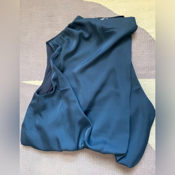 NWT Summer Sleeveless Mock Neck Crop Tops And Long Skirt Set - Picture 6 of 9